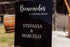 Letrero Bienvenida Acrilico  | Elegancia Y Romanticismo | 60x80  | No incluye Atril