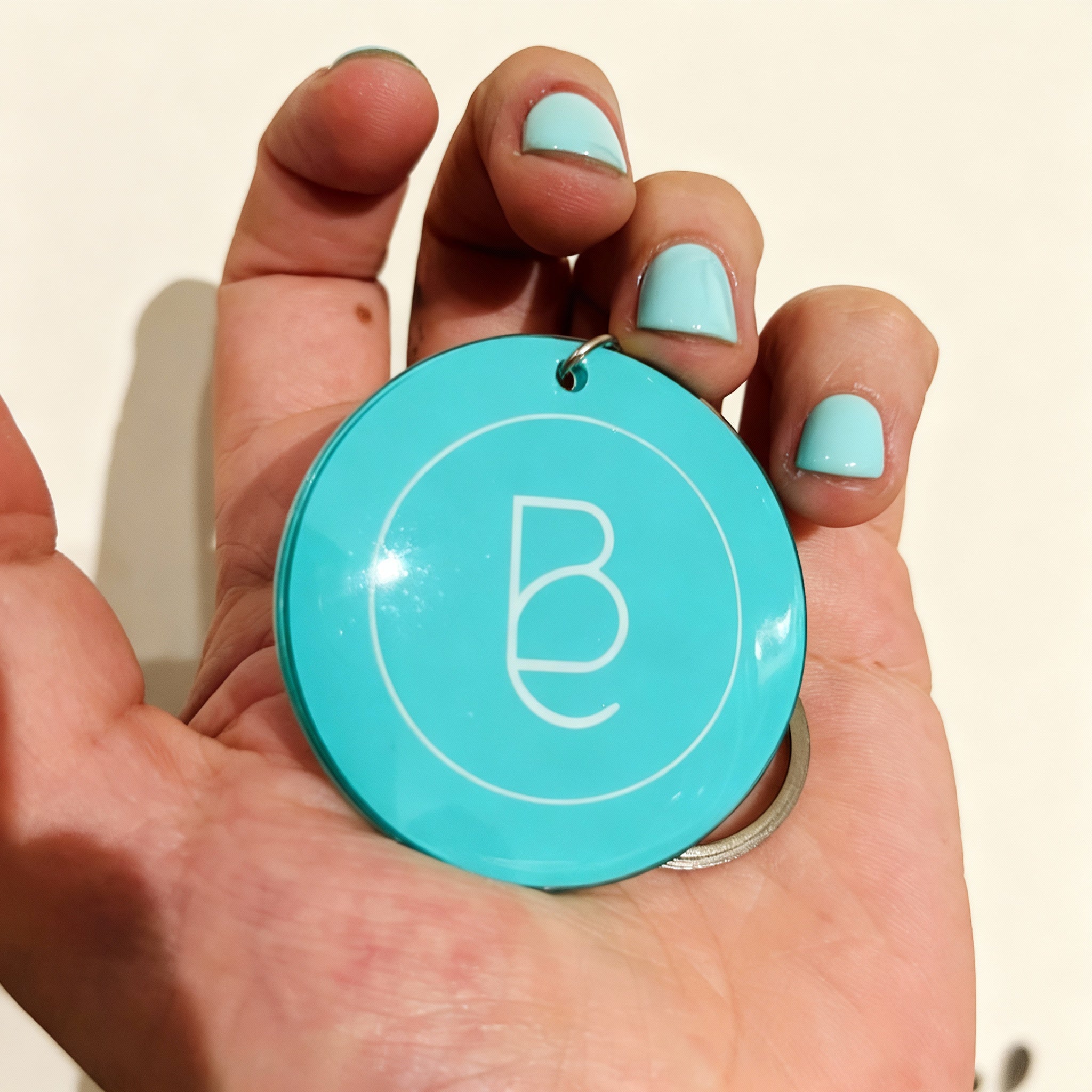 Llavero 3D NFC Personalizado | Comparte tu mundo con un toque